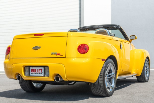44k-Mile 2004 Chevrolet SSR