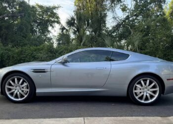 This Aston Martin DB9 Swaps Its V12 for an LS3 V8 and Actual Flame Throwers