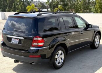 2007 Mercedes-Benz GL450 4MATIC at No Reserve