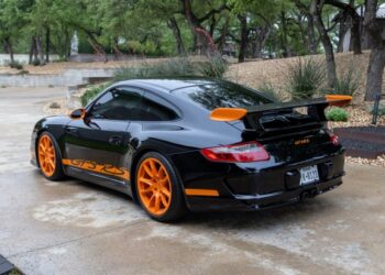 12k-Mile 2007 Porsche 911 GT3 RS