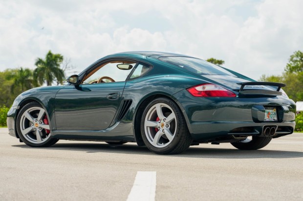 2007 Porsche Cayman S 6-Speed at No Reserve