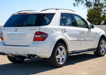2008 Mercedes-Benz ML63 AMG 4MATIC at No Reserve