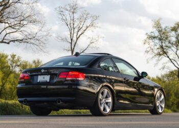 16k-Mile 2009 BMW 335i Sport Coupe 6-Speed