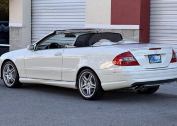 2009 Mercedes-Benz CLK550 Cabriolet at No Reserve