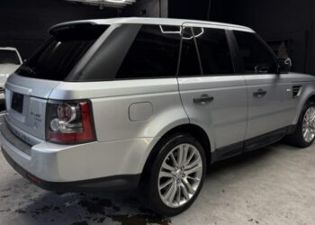 2010 Land Rover Range Rover Sport HSE at No Reserve