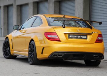Mercedes-AMG Brings Back V8 Engines After Backlash Over Hybrid Models