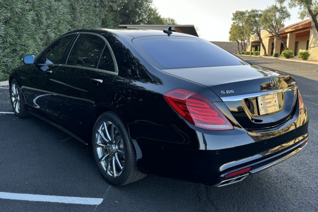 26k-Mile 2015 Mercedes-Benz S65 AMG Sedan