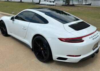9k-Mile 2018 Porsche 911 Carrera GTS Coupe 7-Speed