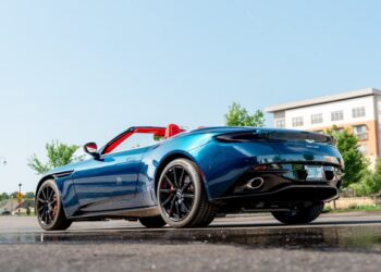 2019 Aston Martin DB11 V8 Volante