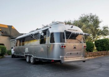2020 Airstream 30RB Classic