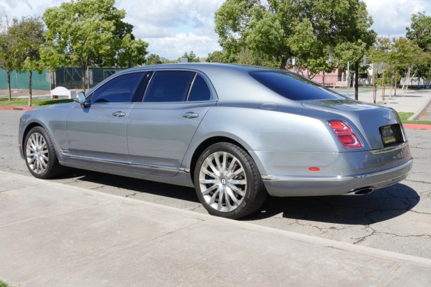 19k-Mile 2020 Bentley Mulsanne Mulliner