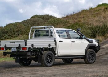 Toyota Hilux Takes Aim At Ford Ranger Super Duty With Cheaper Heavy-Duty Upgrade