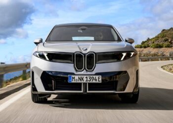 BMW iX3 Costs $20K Less Than the Porsche Macan EV and Goes Further