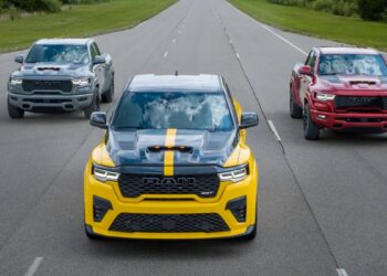 777-HP Ram 1500 Rumble Bee SRT Arrives as Ford F-150 Lobo’s Worst Nightmare