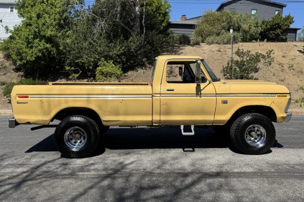 1975 Ford F-250 Custom Highboy 4×4