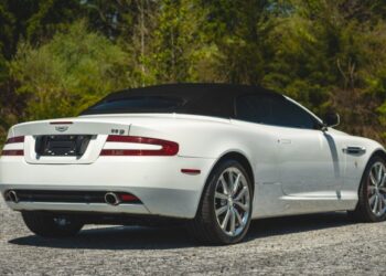 24k-Mile 2009 Aston Martin DB9 Volante