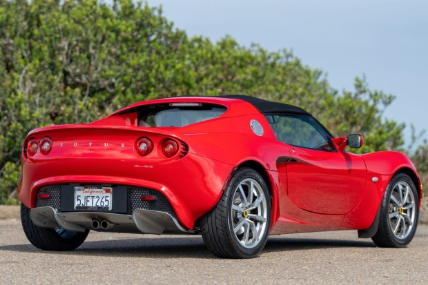 9k-Mile 2005 Lotus Elise