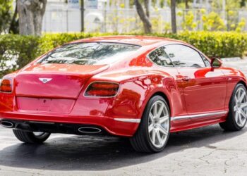 24k-Mile 2015 Bentley Continental GT Speed