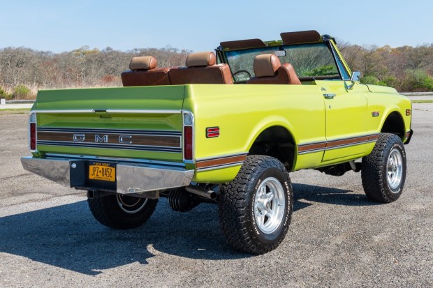 Modified 1972 GMC Jimmy Custom 4×4