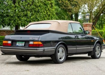 1994 Saab 900 Turbo Convertible Commemorative Edition 5-Speed
