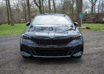 2026 BMW 550e xDrive Review: A Plug-In Marvel in Need of Common Sense