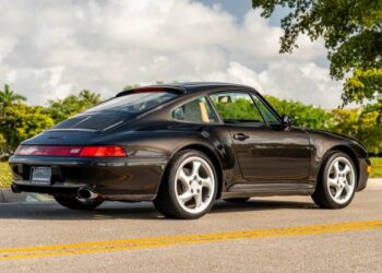 38k-Mile 1998 Porsche 911 Carrera S Coupe 6-Speed