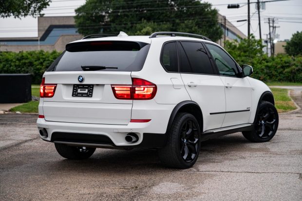 2011 BMW X5 xDrive35i at No Reserve