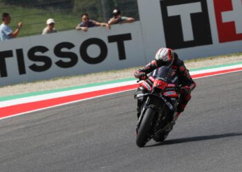 Aprilia turns tables on Ducati to dominate Mugello qualifying