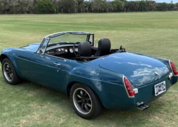 Supercharged Ecotec–Powered 1967 MG MGB Roadster 5-Speed