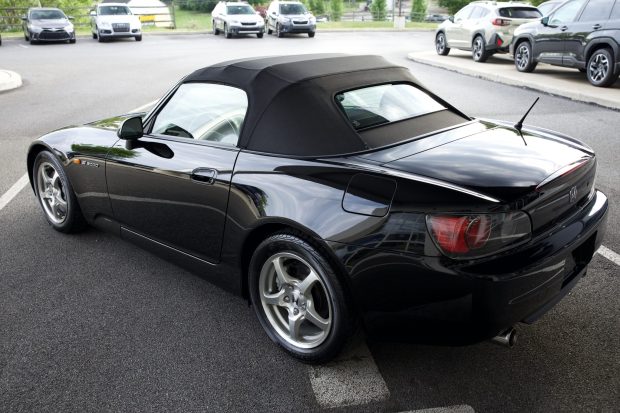 10k-Mile 2003 Honda S2000