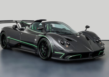 Fernando Alonso Got an Awesome Easter Egg With His New Pagani: Color-Matched Kid Seat