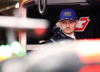 Verstappen says he’d quit F1 if 2027 rule changes are blocked