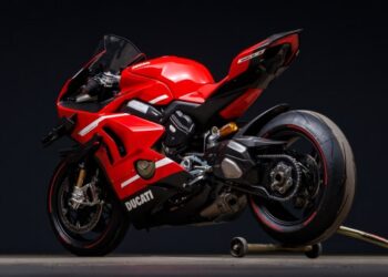 16-Mile 2020 Ducati Panigale V4 Superleggera