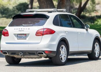 2013 Porsche Cayenne Diesel at No Reserve