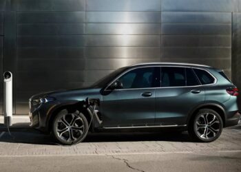 BMW Wants Plug-In Hybrid Owners Punished For Not Charging Enough