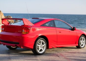 2,200-Mile 2002 Toyota Celica GT-S 6-Speed
