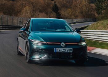 Volkswagen Golf GTI Takes Civic Type R’s Nürburgring Record and Matches Pagani Zonda