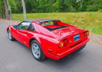 1989 Ferrari 328 GTS