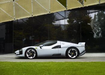 Ferrari SC40 Turns F40 Nostalgia Into An Award-Winning One-Off Supercar