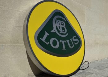 Illuminated Lotus Sign at No Reserve