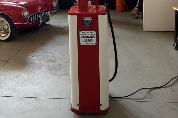Mobilgas-Branded Tokheim Clock-Face Gas Pump at No Reserve