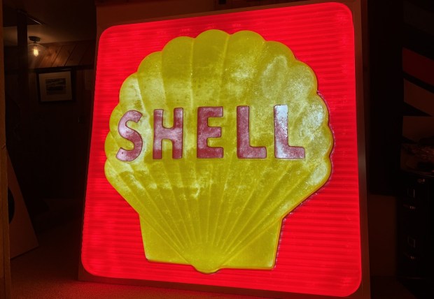 Illuminated Shell, Gulf, and Michelin Signs at No Reserve