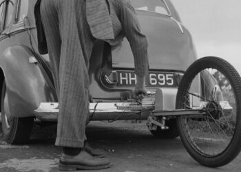 Here’s How Car Magazines Tested Acceleration Before GPS (And Sometimes Still Do)