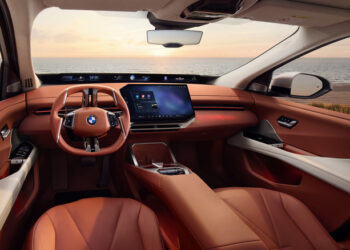 BMW Please Give Us More Good Interior Color Schemes Like China’s Long-Wheelbase iX3