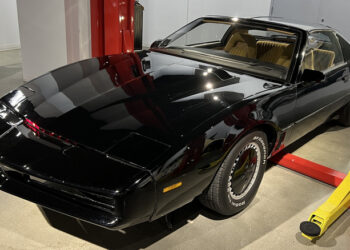 KITT Gets Speeding Ticket In NYC While On Display In Illinois Museum