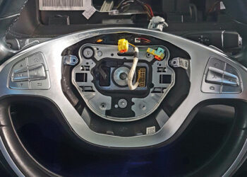 Airbag Thefts Are On The Rise, Because Apparently They’re Really Easy To Steal