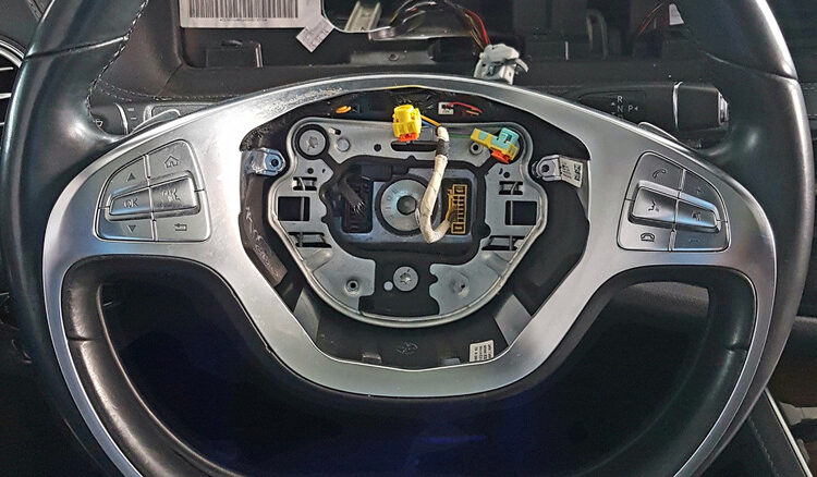 Airbag Thefts Are On The Rise, Because Apparently They’re Really Easy To Steal