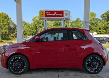 My 2024 Fiat 500e Is So Good At Fixing Itself, I Don’t Even Need A Mechanic