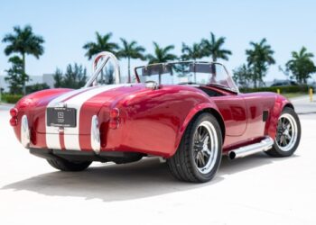 Factory Five Racing Mk2 Roadster 5-Speed