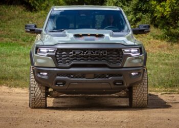 Ram Hemi V8 Returns Because Some Truck Buyers Won’t Consider Anything Else